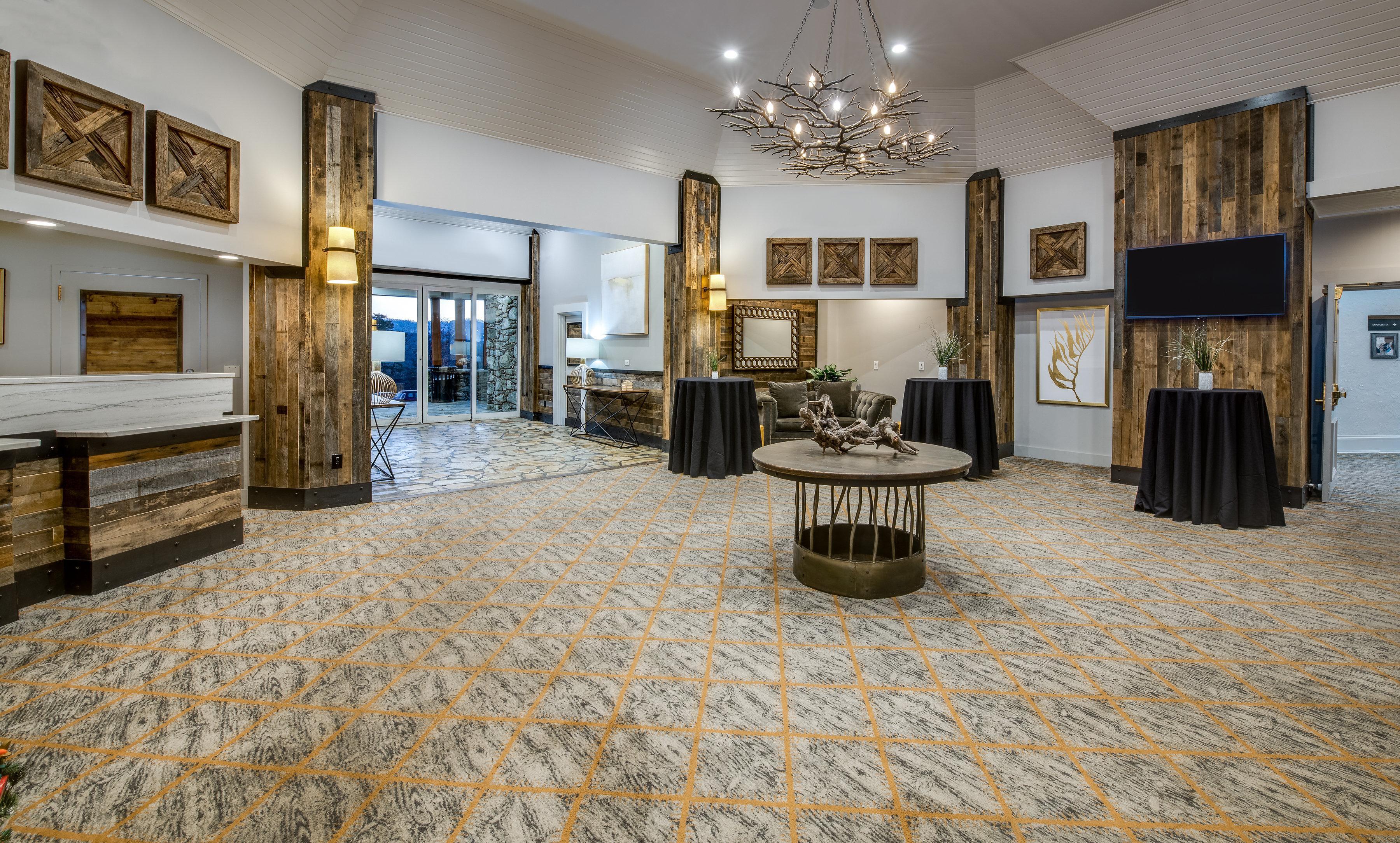 Crowne Plaza Resort Asheville By Ihg Экстерьер фото