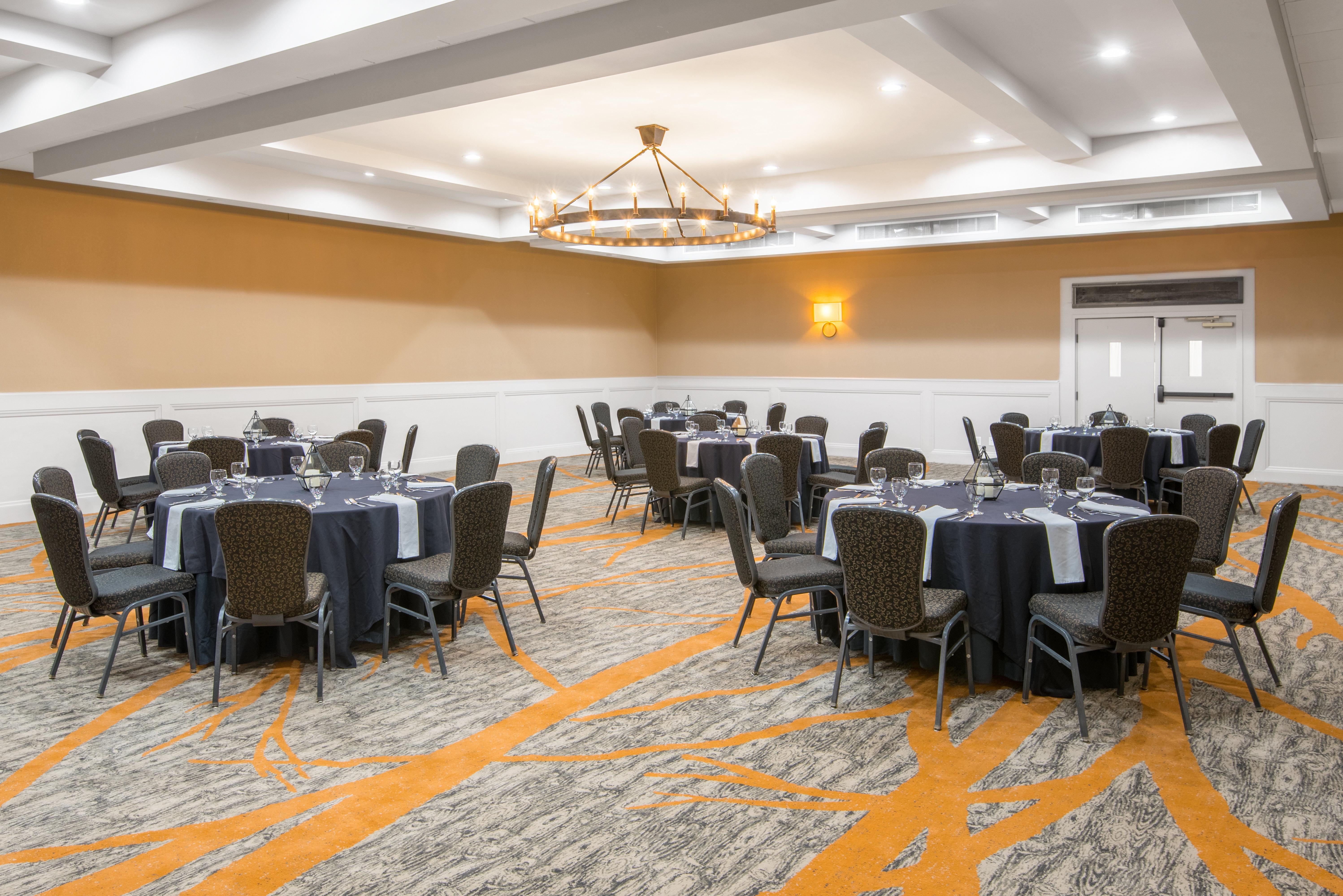 Crowne Plaza Resort Asheville By Ihg Экстерьер фото